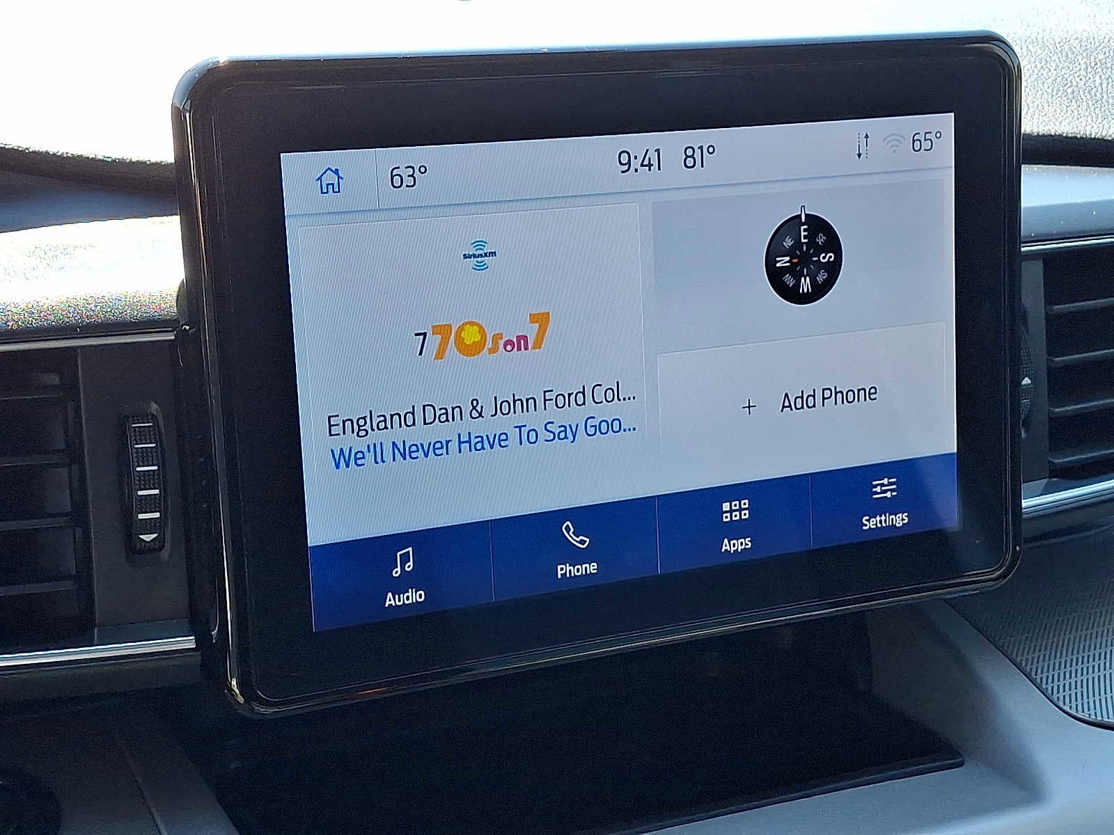 Certified 2023 Ford Explorer XLT w/ Equipment Group 202A AWD/4WD image 18