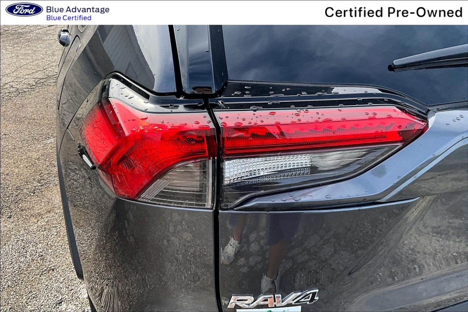 Used 2024 Toyota RAV4 LE AWD/4WD image 28