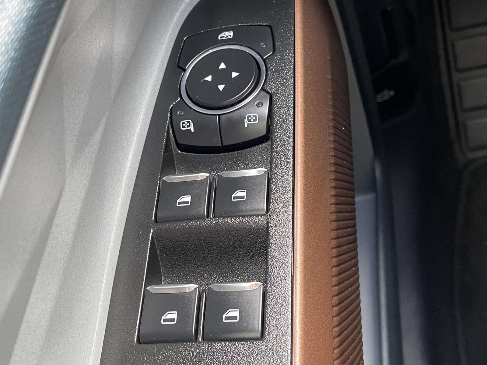 Certified 2024 Ford Maverick Lariat FWD image 29
