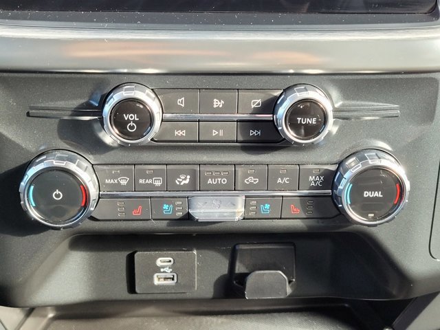 Certified 2022 Ford F150 Lariat w/ Equipment Group 501A Mid image 20