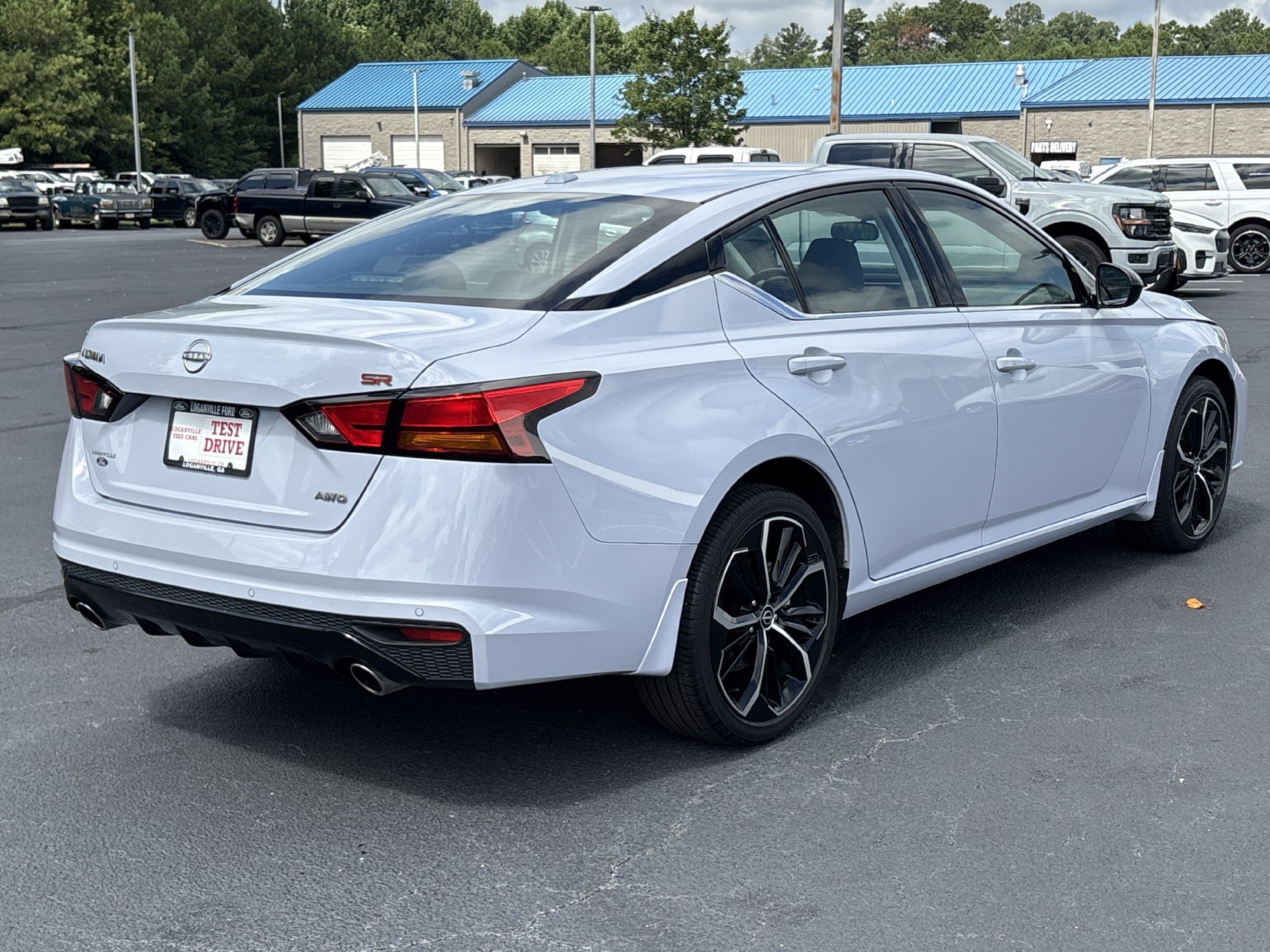 Used 2025 Nissan Altima 2.5 SR AWD/4WD image 23