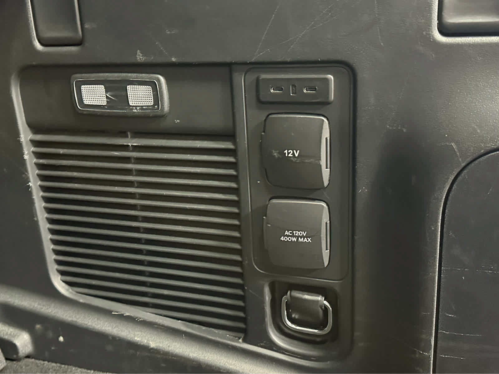Certified 2025 Ford Expedition Active AWD/4WD image 12