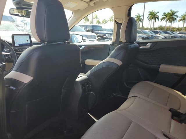 Certified 2020 Ford Escape Titanium image 15