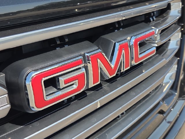 Used 2019 GMC Sierra 1500 AT4 w/ AT4 Premium Package AWD/4WD image 32