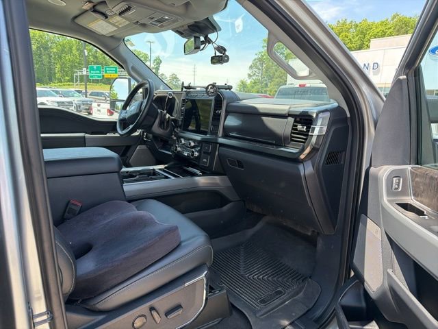 Certified 2024 Ford F350 Lariat w/ Lariat Ultimate Package AWD/4WD image 13