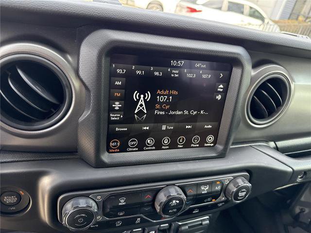 Used 2023 Jeep Wrangler Willys image 12