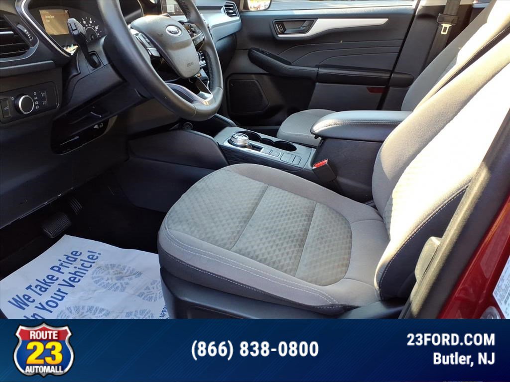 Certified 2022 Ford Escape SE w/ Convenience Package image 15