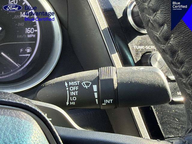 Used 2020 Toyota Camry SE FWD image 22