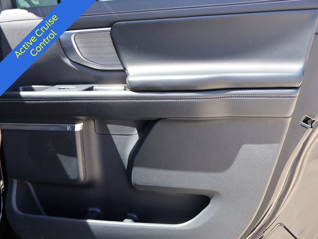Certified 2025 Ford Expedition Max Platinum AWD/4WD image 12