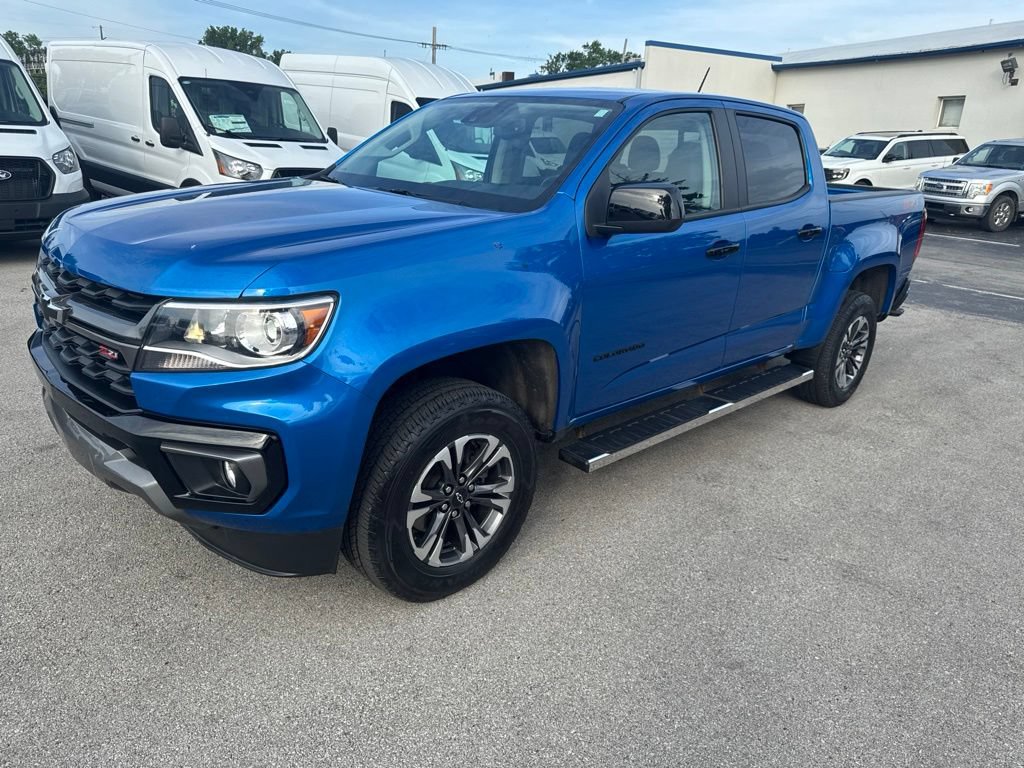 Used 2021 Chevrolet Colorado Z71 w/ Safety Package AWD/4WD image 13