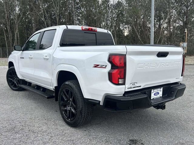 Used 2025 Chevrolet Colorado Z71 w/ Z71 Convenience Package 2 image 3