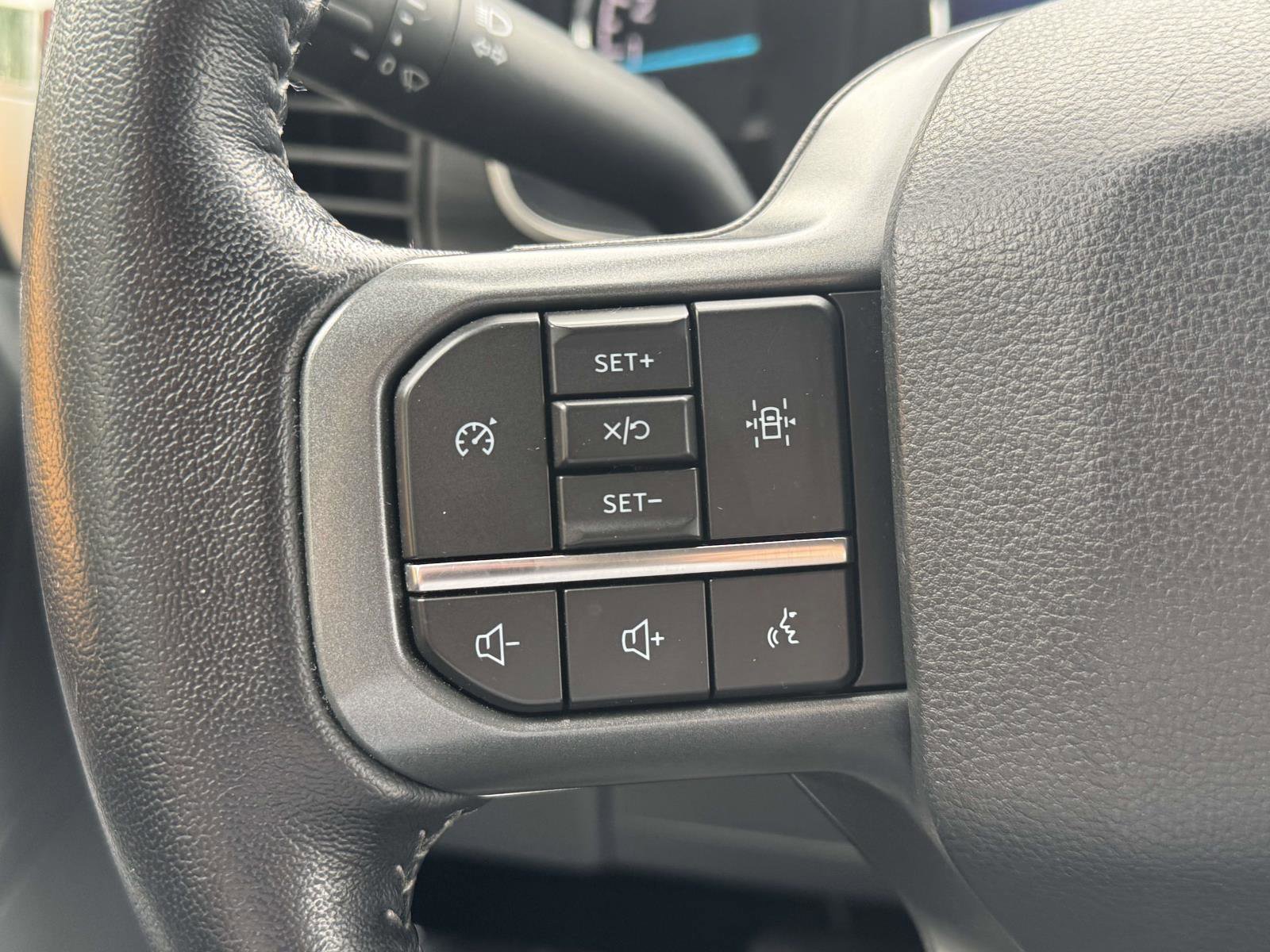 Certified 2022 Ford F150 XLT w/ Equipment Group 302A High image 17