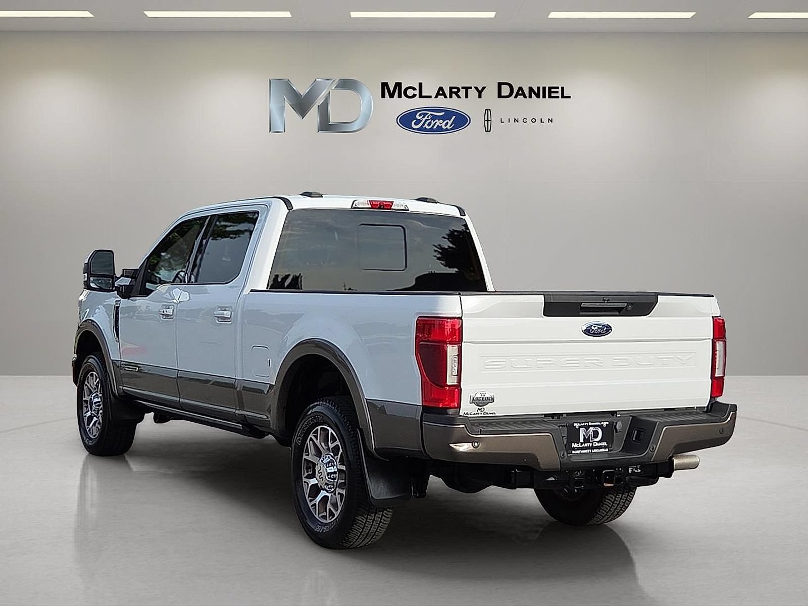 Certified 2022 Ford F250 King Ranch w/ King Ranch Ultimate Package AWD/4WD image 4