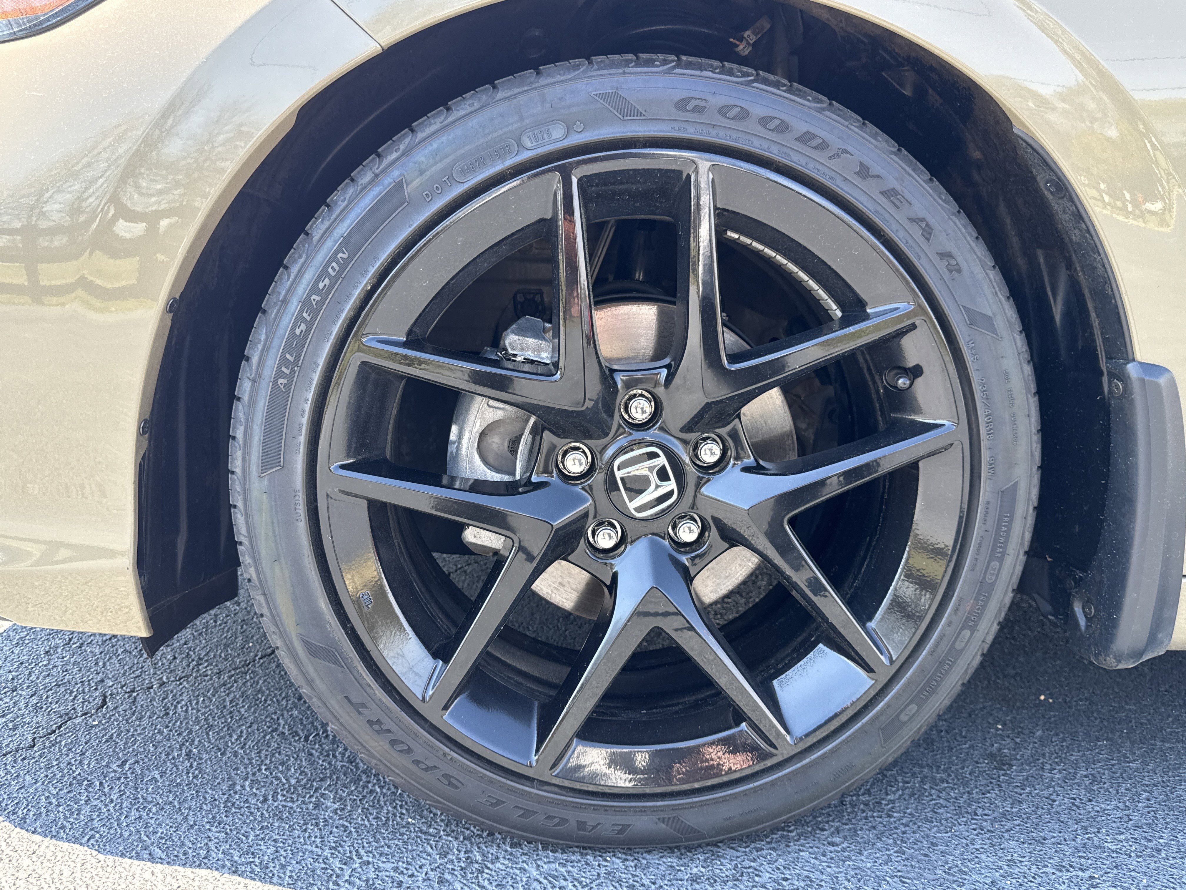 Used 2025 Honda Civic Sport image 12