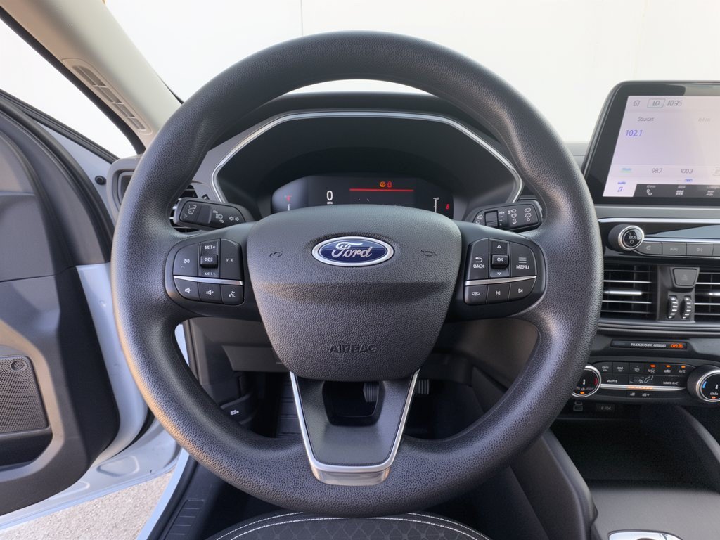 Certified 2025 Ford Escape Active AWD/4WD image 10