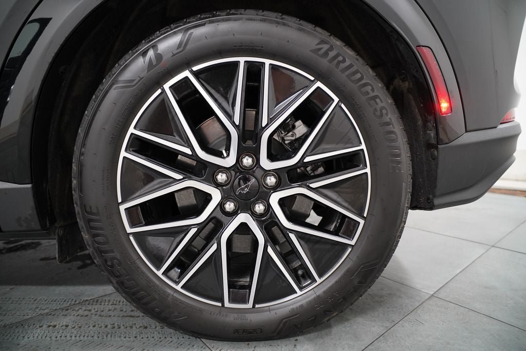 Certified 2025 Ford Mustang Mach-E Premium AWD/4WD image 26