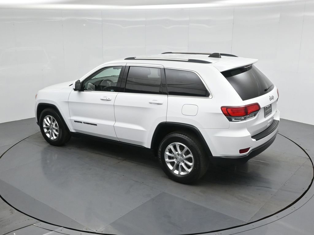 Used 2021 Jeep Grand Cherokee Laredo RWD image 41
