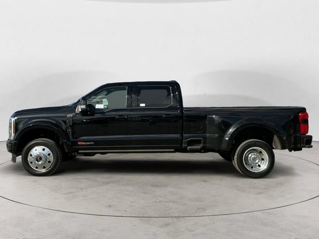 Certified 2025 Ford F450 Platinum AWD/4WD image 2