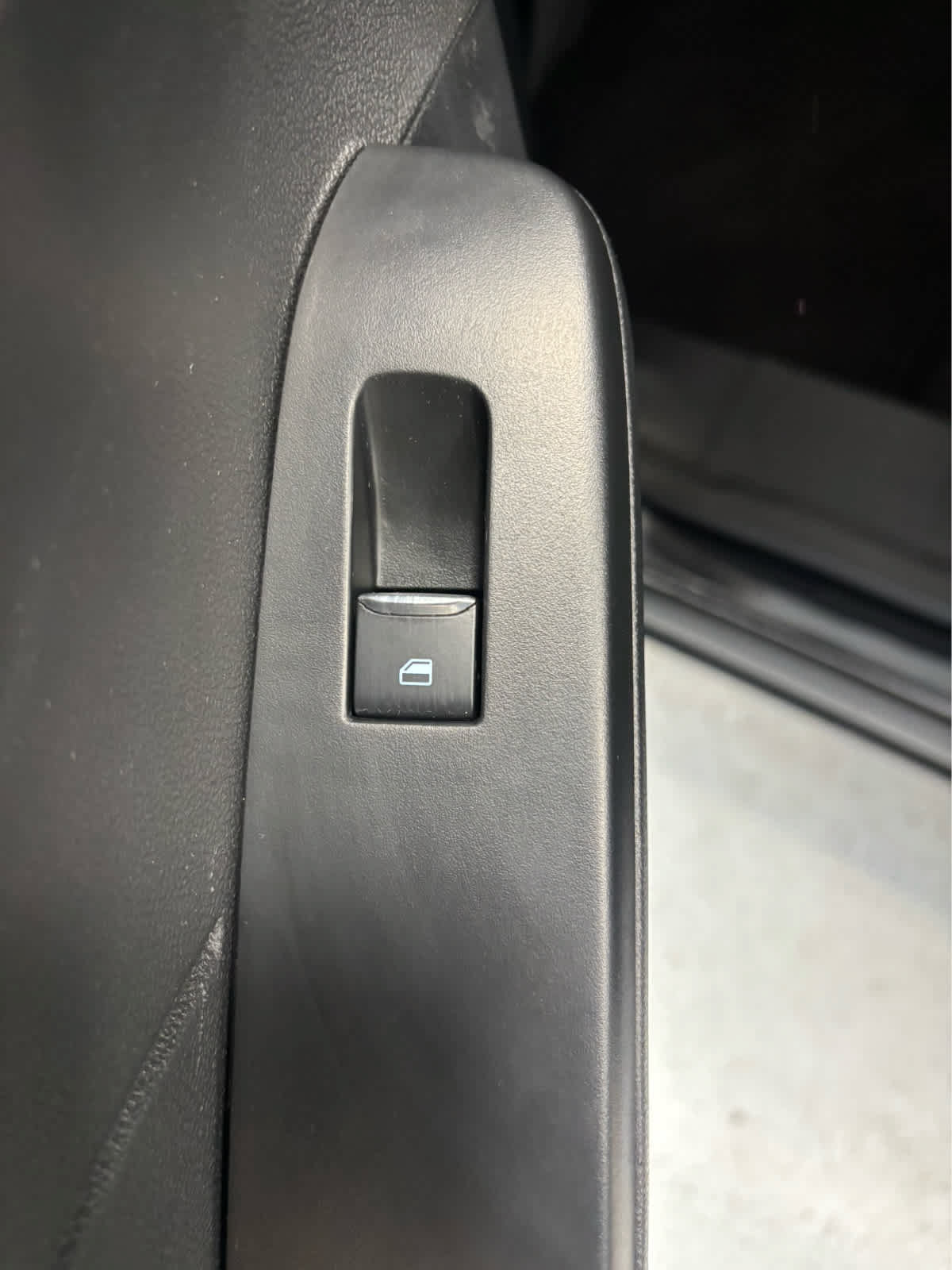 Certified 2024 Ford Escape Active AWD/4WD image 25