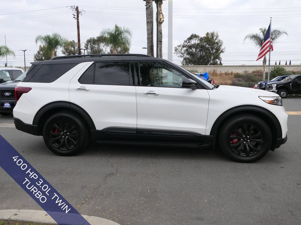 Certified 2020 Ford Explorer ST w/ Premium Technology Package AWD/4WD image 2