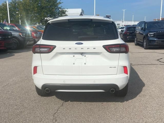Certified 2024 Ford Escape ST-Line w/ Tech Pack #1 AWD/4WD image 6