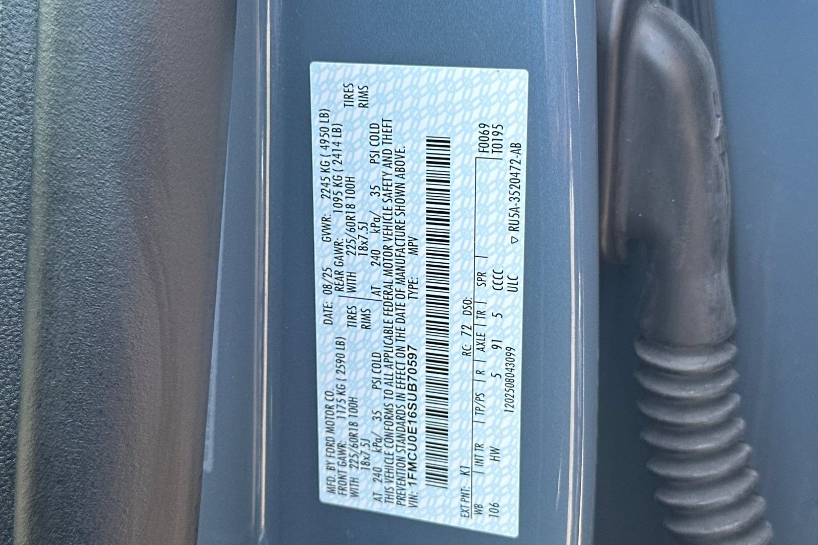 Certified 2025 Ford Escape SE FWD image 57