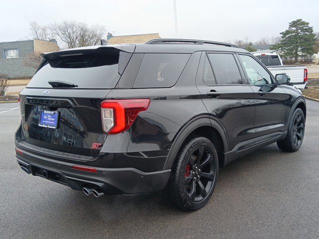 Certified 2020 Ford Explorer ST w/ ST Street Pack image 4