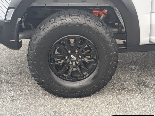 Certified 2025 Ford F150 Raptor AWD/4WD image 13