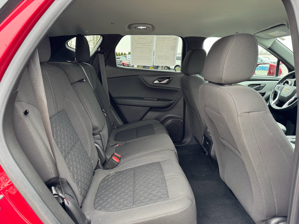 Used 2019 Chevrolet Blazer LT image 17
