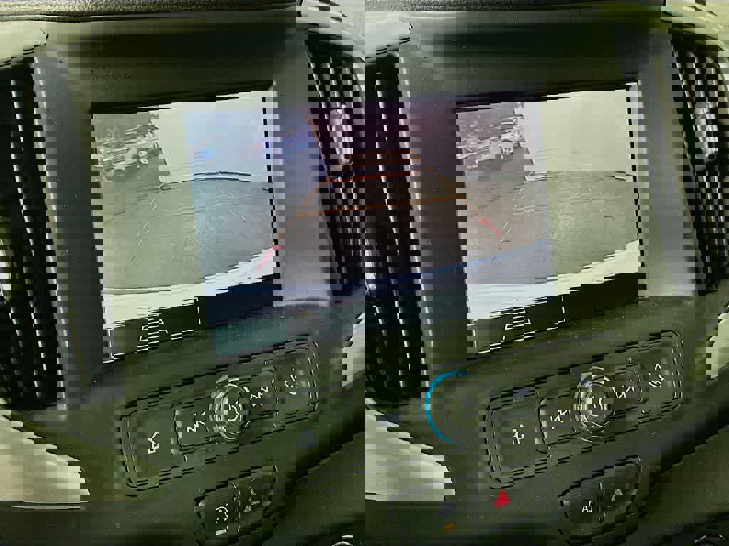 Used 2022 GMC Terrain SLE w/ Driver Convenience Package image 27