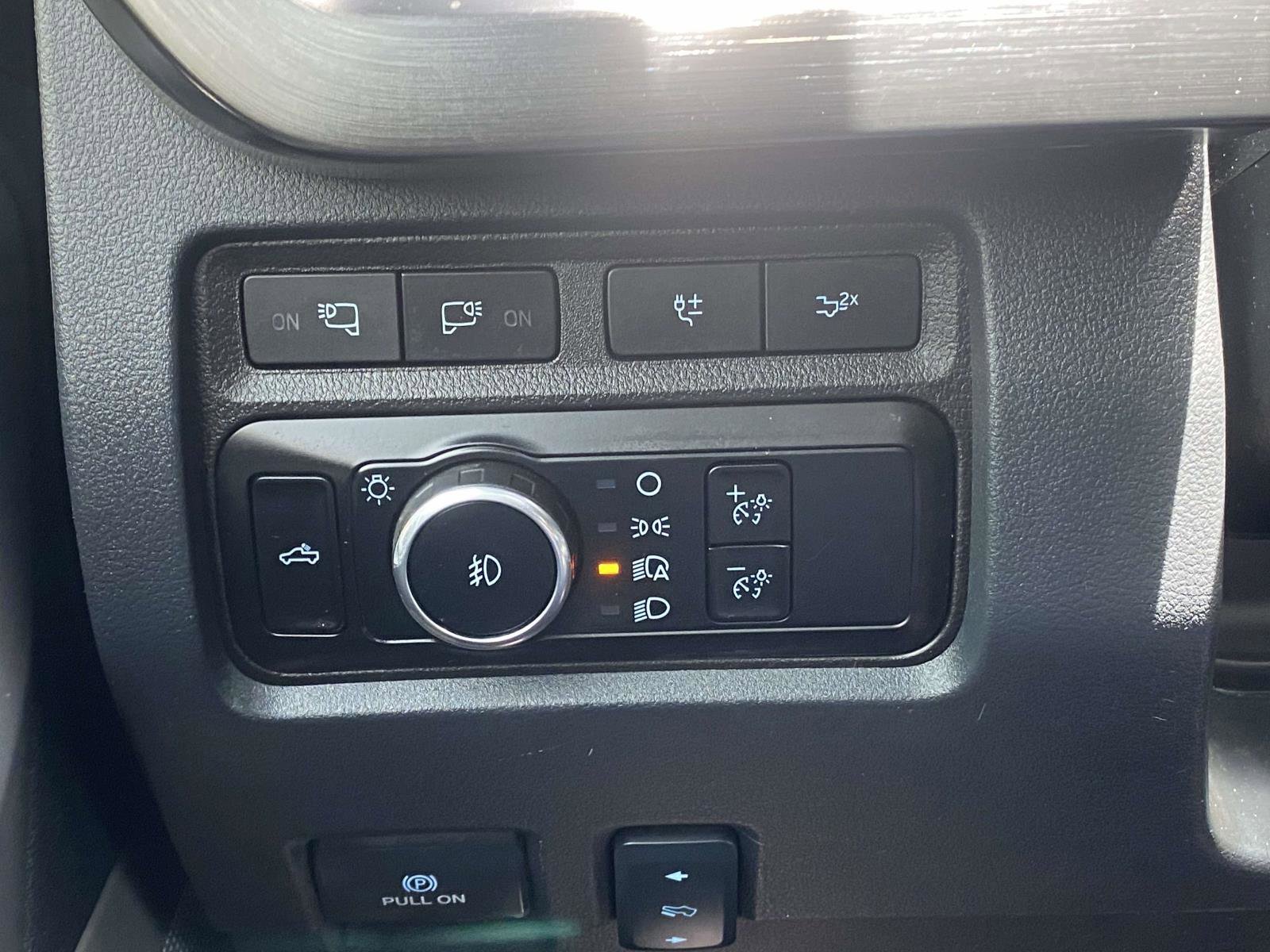 Certified 2024 Ford F250 Lariat w/ Lariat Ultimate Package AWD/4WD image 19