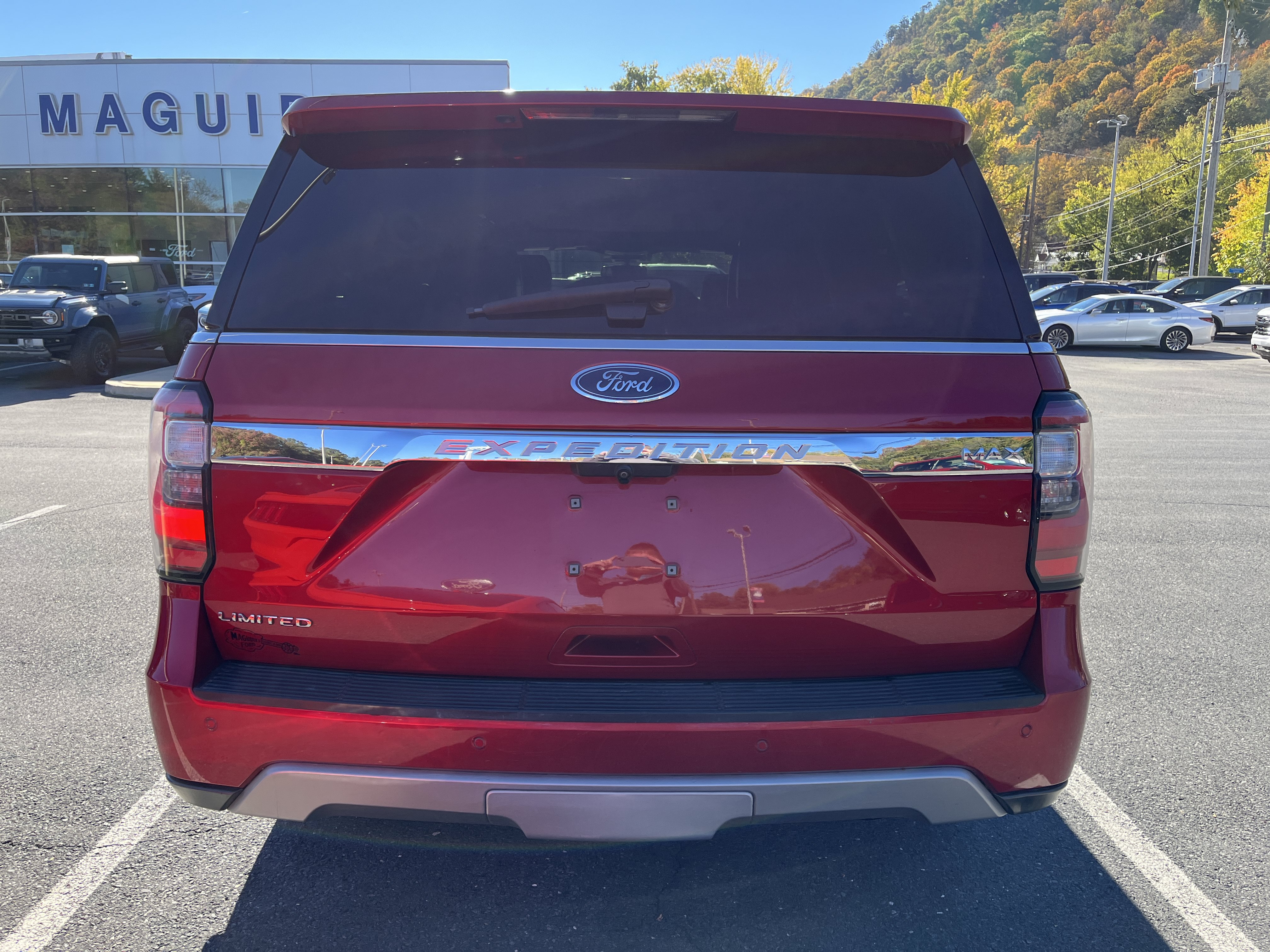 Certified 2020 Ford Expedition Max Limited w/ Equipment Group 302A AWD/4WD image 9