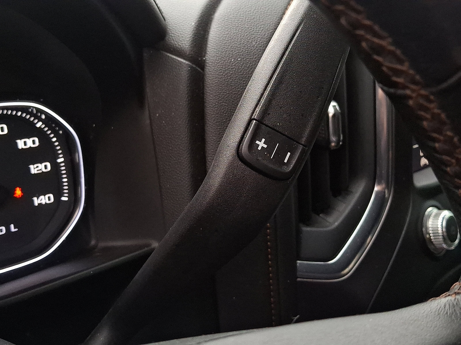 Used 2019 GMC Sierra 1500 AT4 w/ AT4 Premium Package image 13