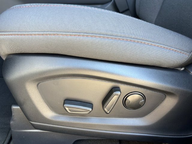Certified 2025 Ford Explorer Active AWD/4WD image 20