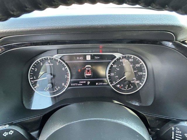 Used 2024 Nissan Pathfinder SL w/ SL Premium Package FWD image 6