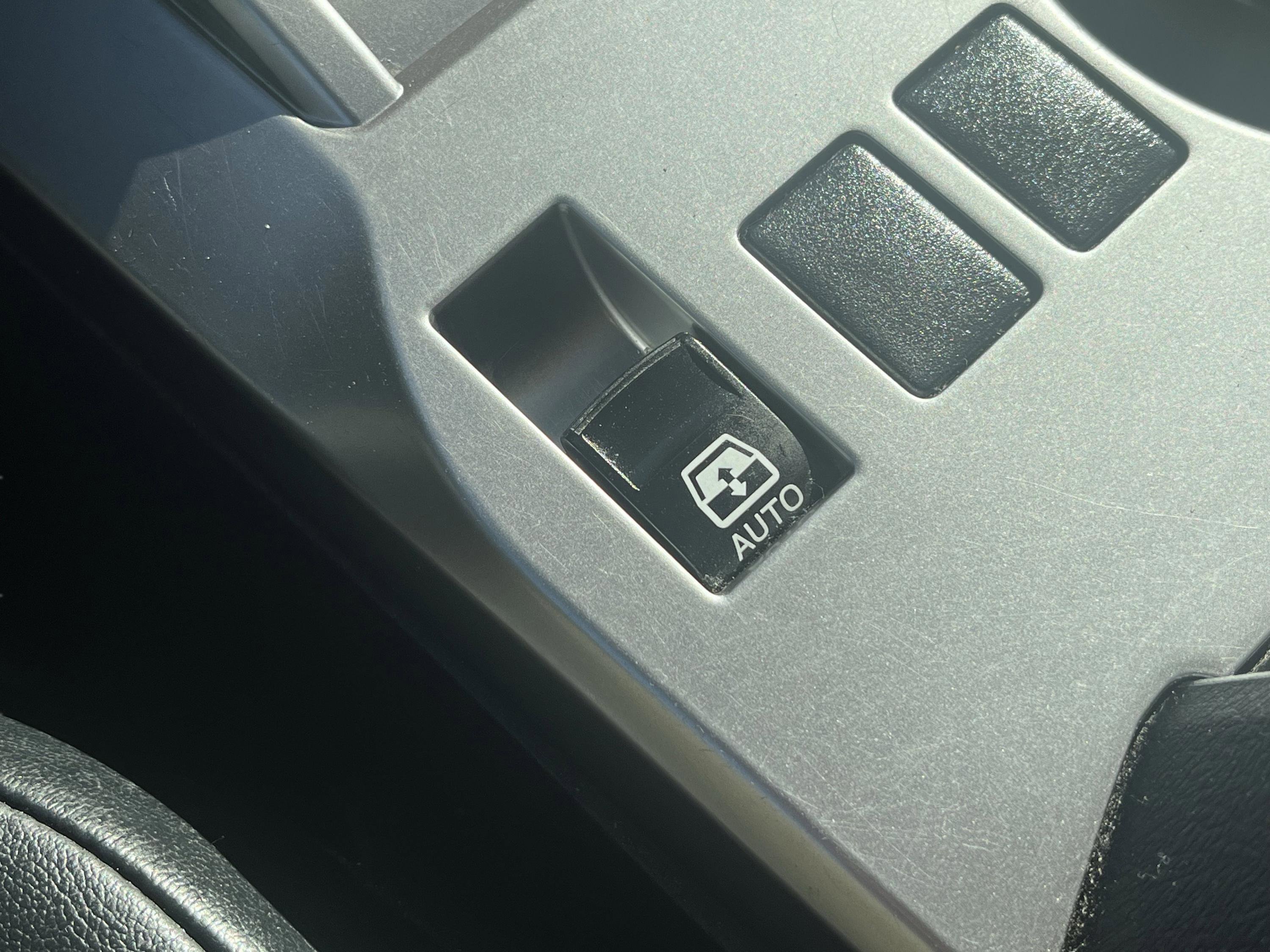 Used 2020 Toyota 4Runner Limited image 26