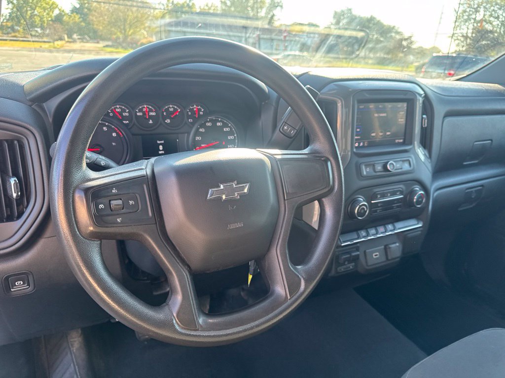 Used 2020 Chevrolet Silverado 1500 Custom Trail Boss AWD/4WD image 11