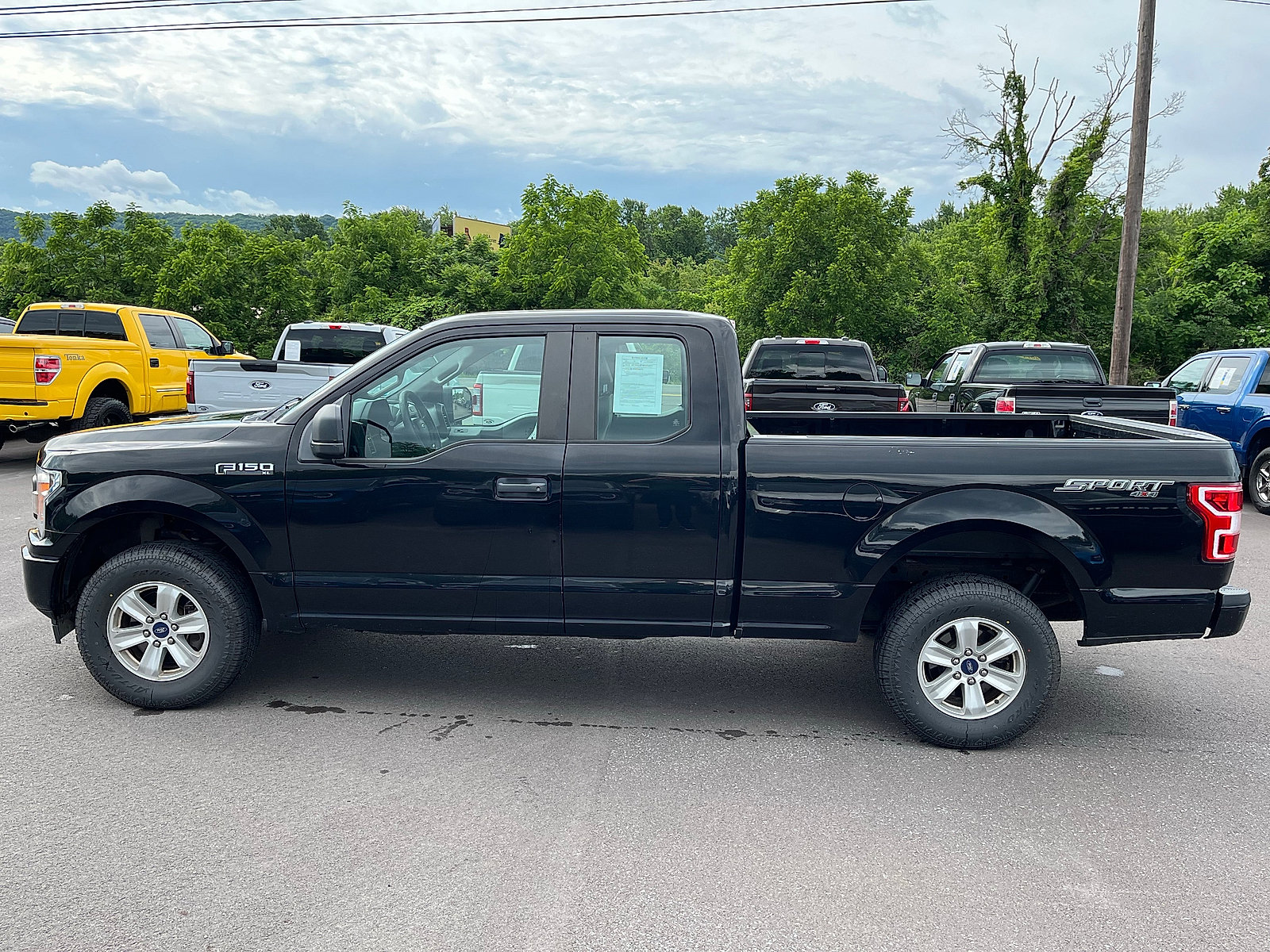 Certified 2018 Ford F150 XL w/ Equipment Group 101A Mid AWD/4WD image 5