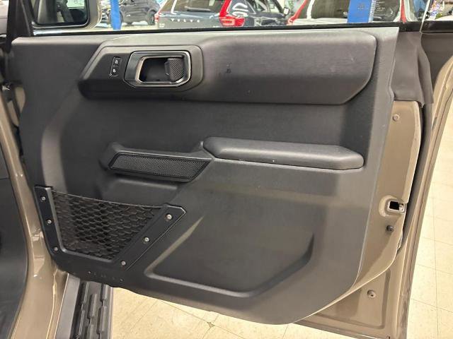 Certified 2025 Ford Bronco Outer Banks AWD/4WD image 16