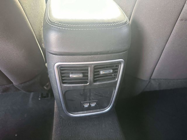 Used 2022 Dodge Charger SXT image 12