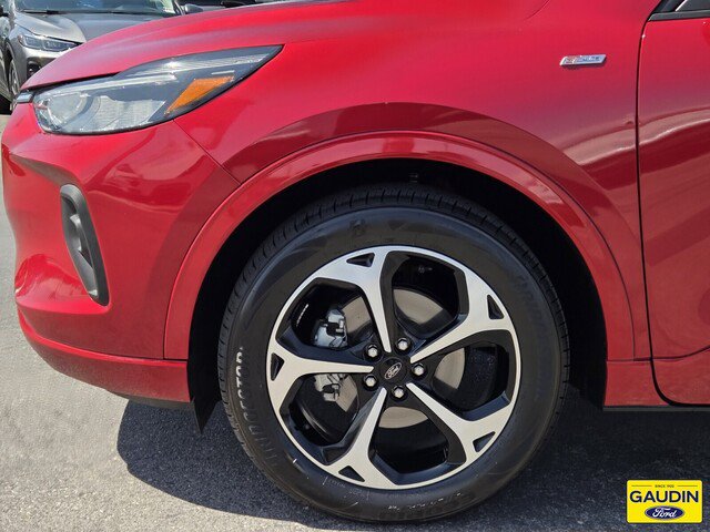 Certified 2023 Ford Escape ST-Line Select w/ Tech Pack #2 AWD/4WD image 10