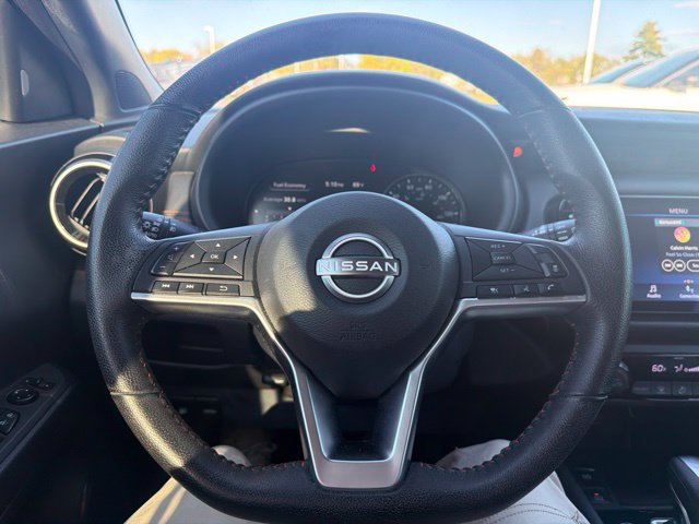 Used 2023 Nissan Kicks SR FWD image 34