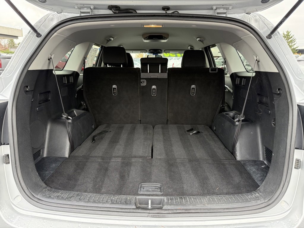 Used 2019 Kia Sorento L image 11