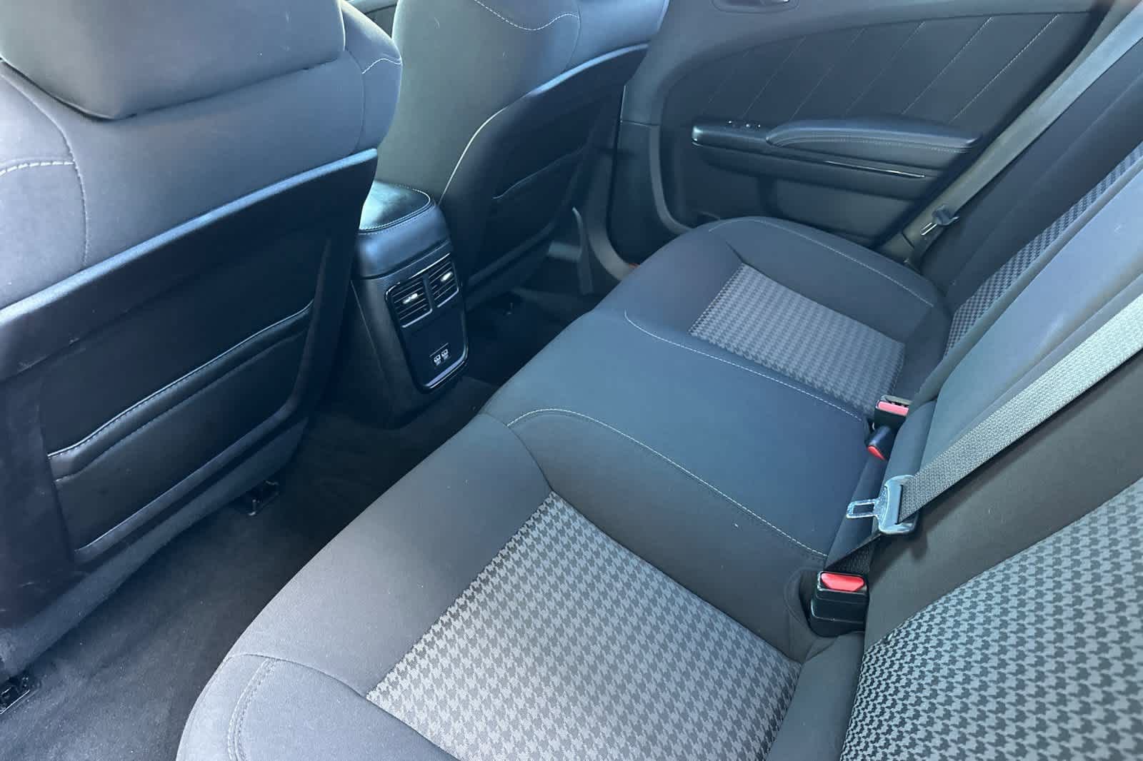 Used 2021 Dodge Charger GT w/ Blacktop Package image 4