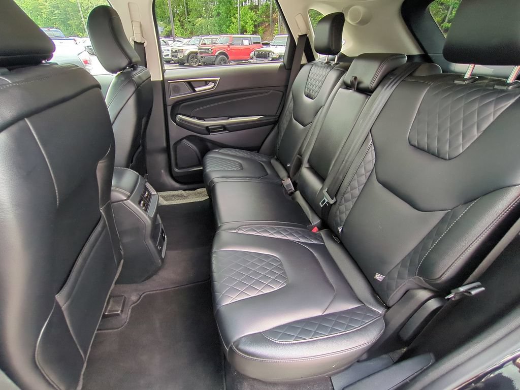 Certified 2024 Ford Edge Titanium AWD/4WD image 15