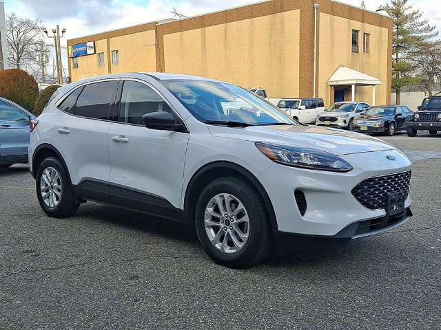 Certified 2022 Ford Escape SE image 11