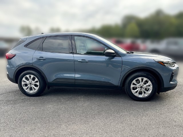 Certified 2025 Ford Escape Active FWD image 9