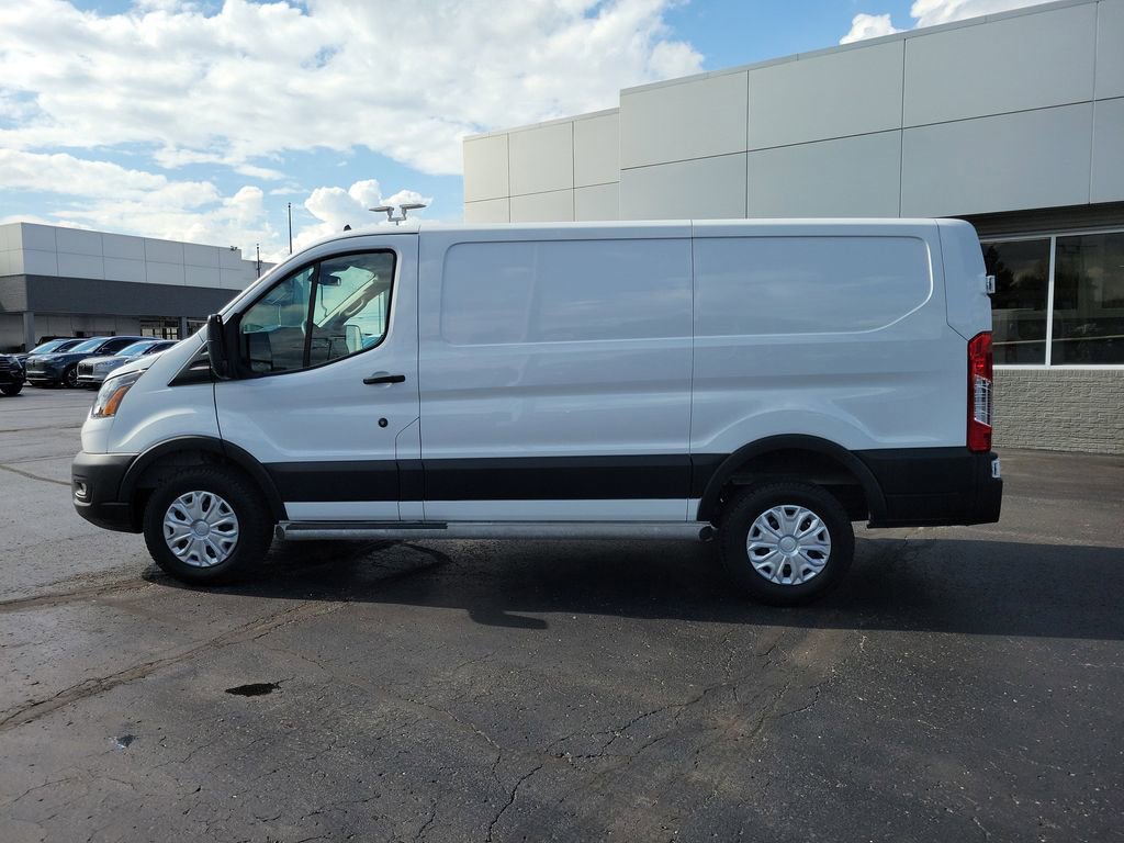 Certified 2025 Ford Transit 250 Low Roof w/ Exterior Upgrade Package RWD image 7