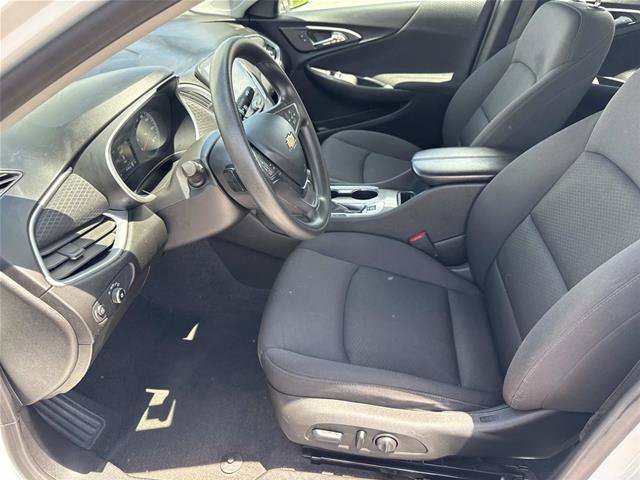 Used 2023 Chevrolet Malibu LT FWD image 14