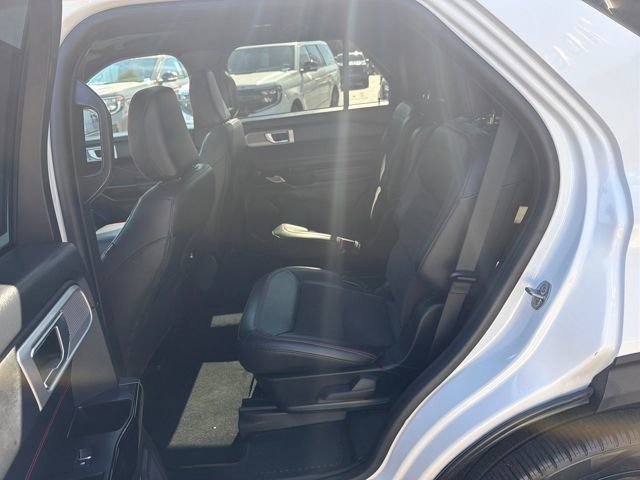 Certified 2023 Ford Explorer ST-Line AWD/4WD image 28